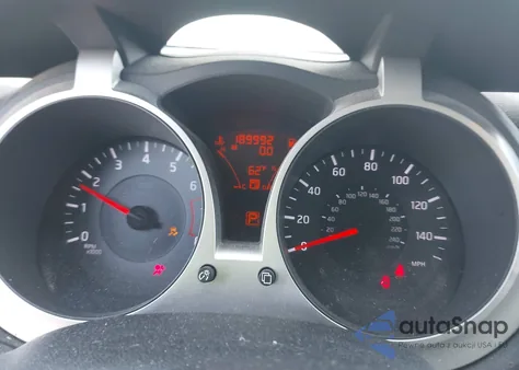 2012 Nissan Juke Sv z USA, uszkodzony, nr VIN JN8AF5MR6CT109563